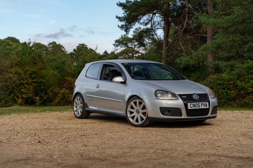 2005 volkswagen golf - 2005,